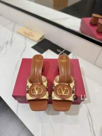 Picture of Valentino Shoes _SKUValentinosz35-40LL080520336